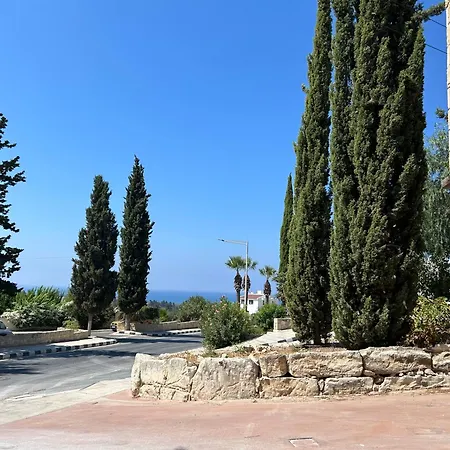 Luxury Kouklia Maisonette Apartment