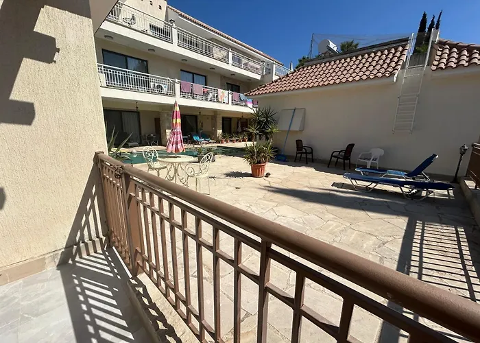 Luxury Kouklia Maisonette Διαμέρισμα *