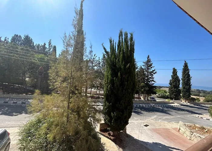 Luxury Kouklia Maisonette Apartment
