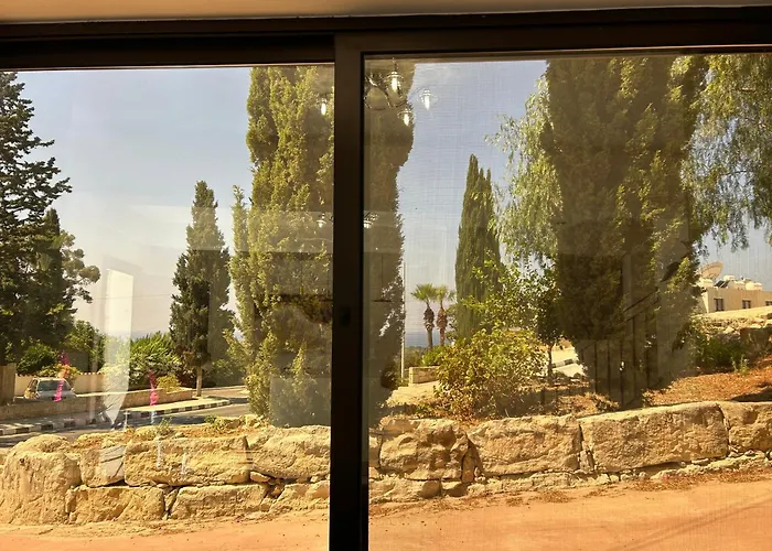 Luxury Kouklia Maisonette Daire *